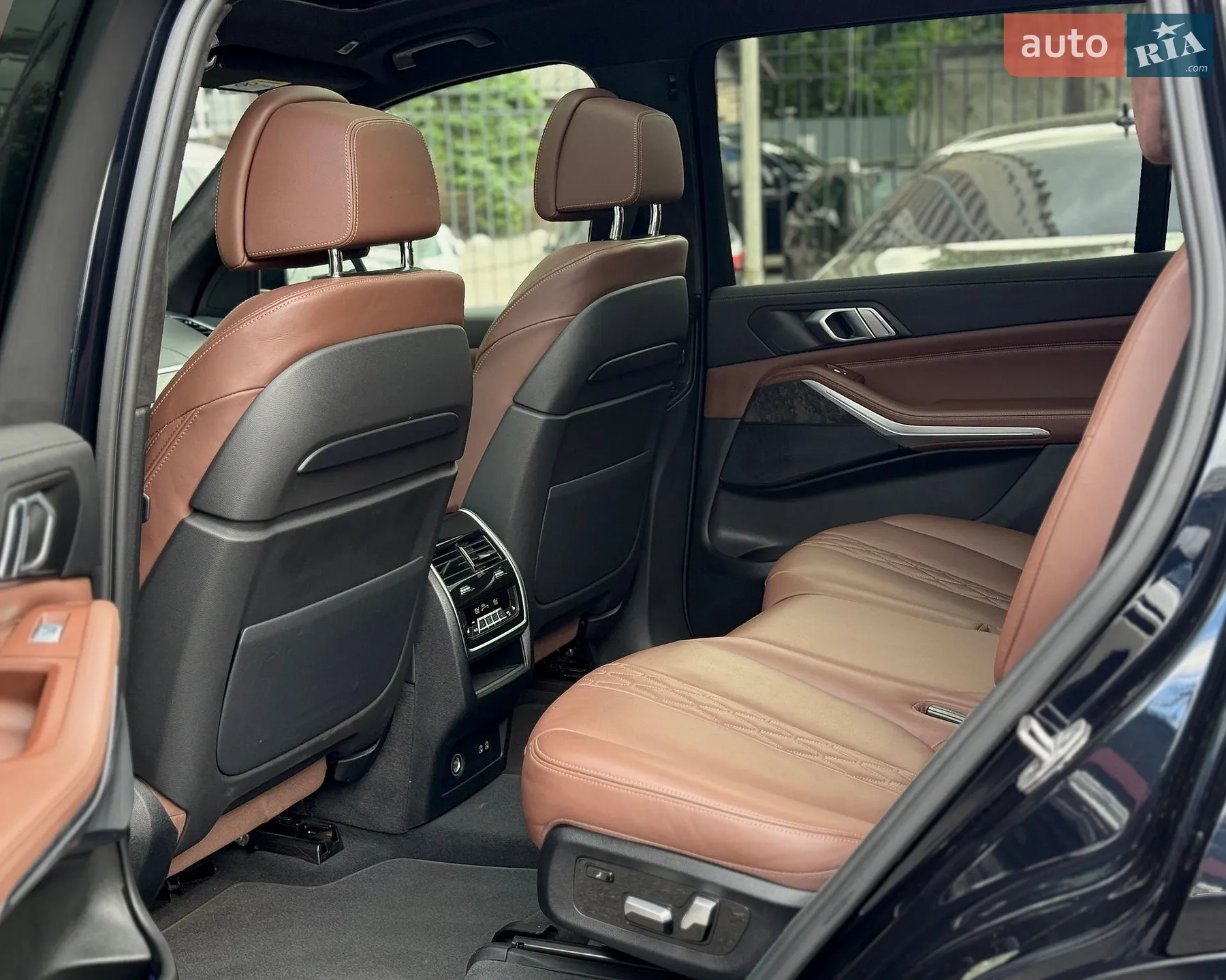 2021 BMW X7 - мініатюра 14