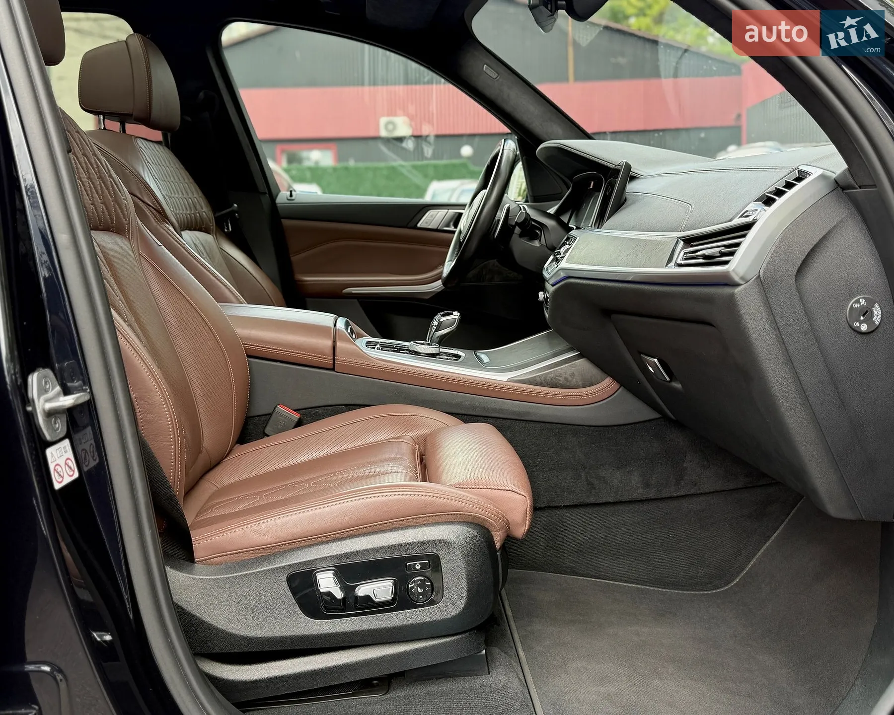 2021 BMW X7 - мініатюра 22