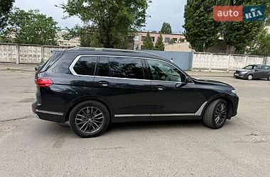 Внедорожник / Кроссовер BMW X7 2022 в Киеве
