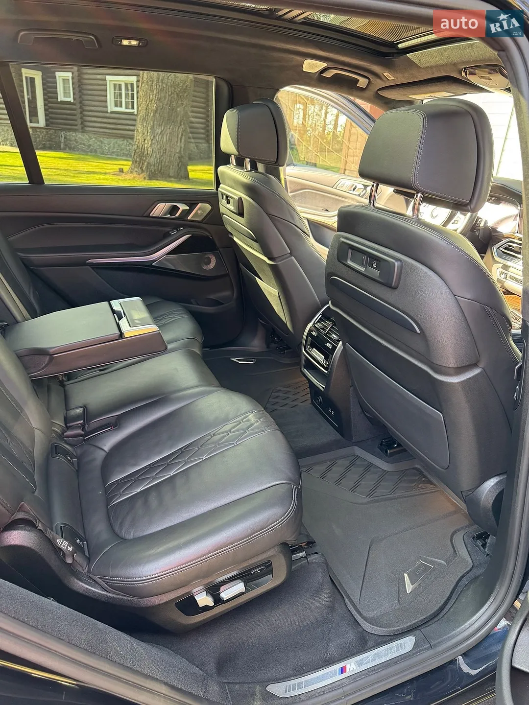 2019 BMW X7 - мініатюра 23