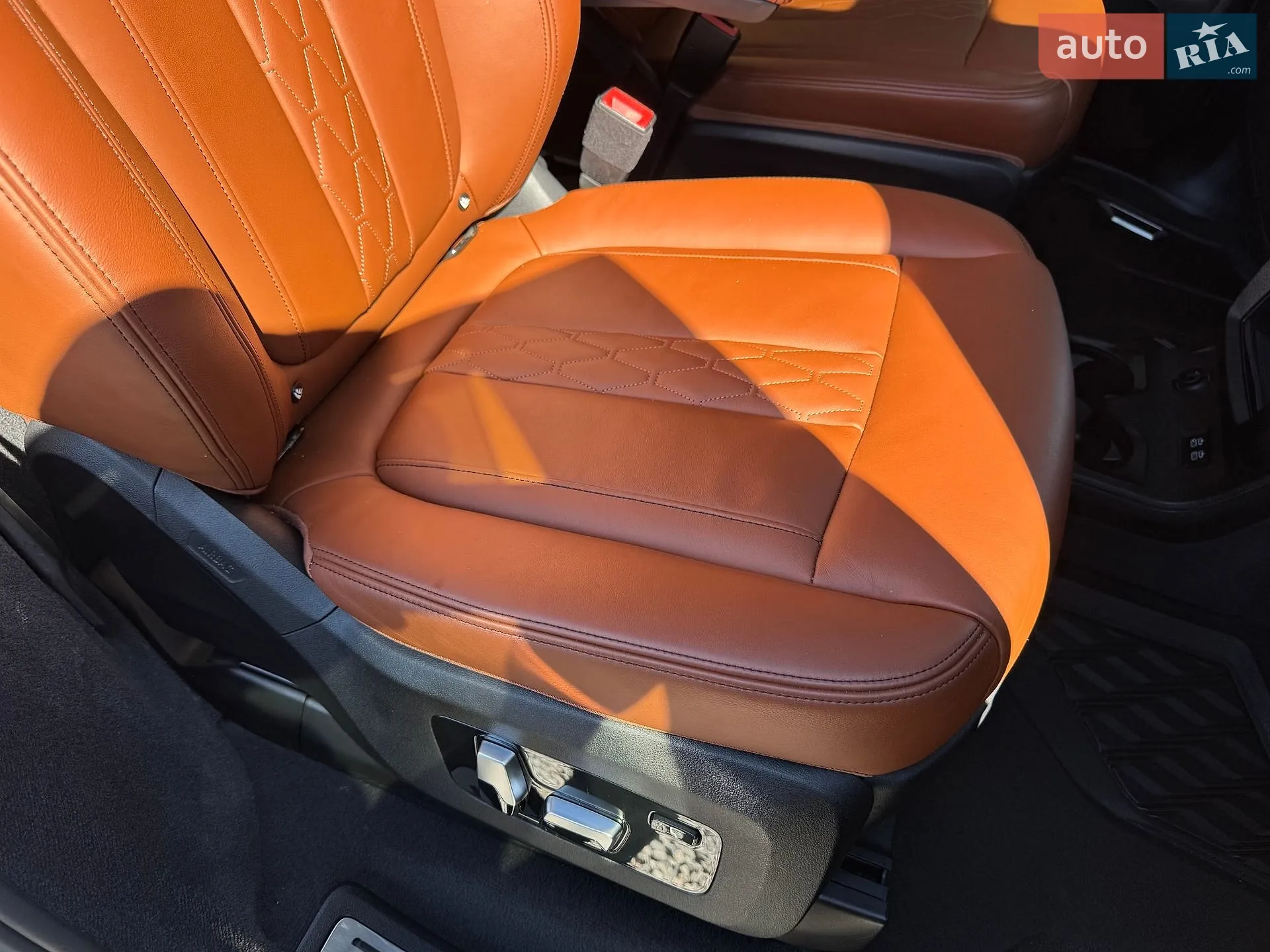 2019 BMW X7 - мініатюра 36