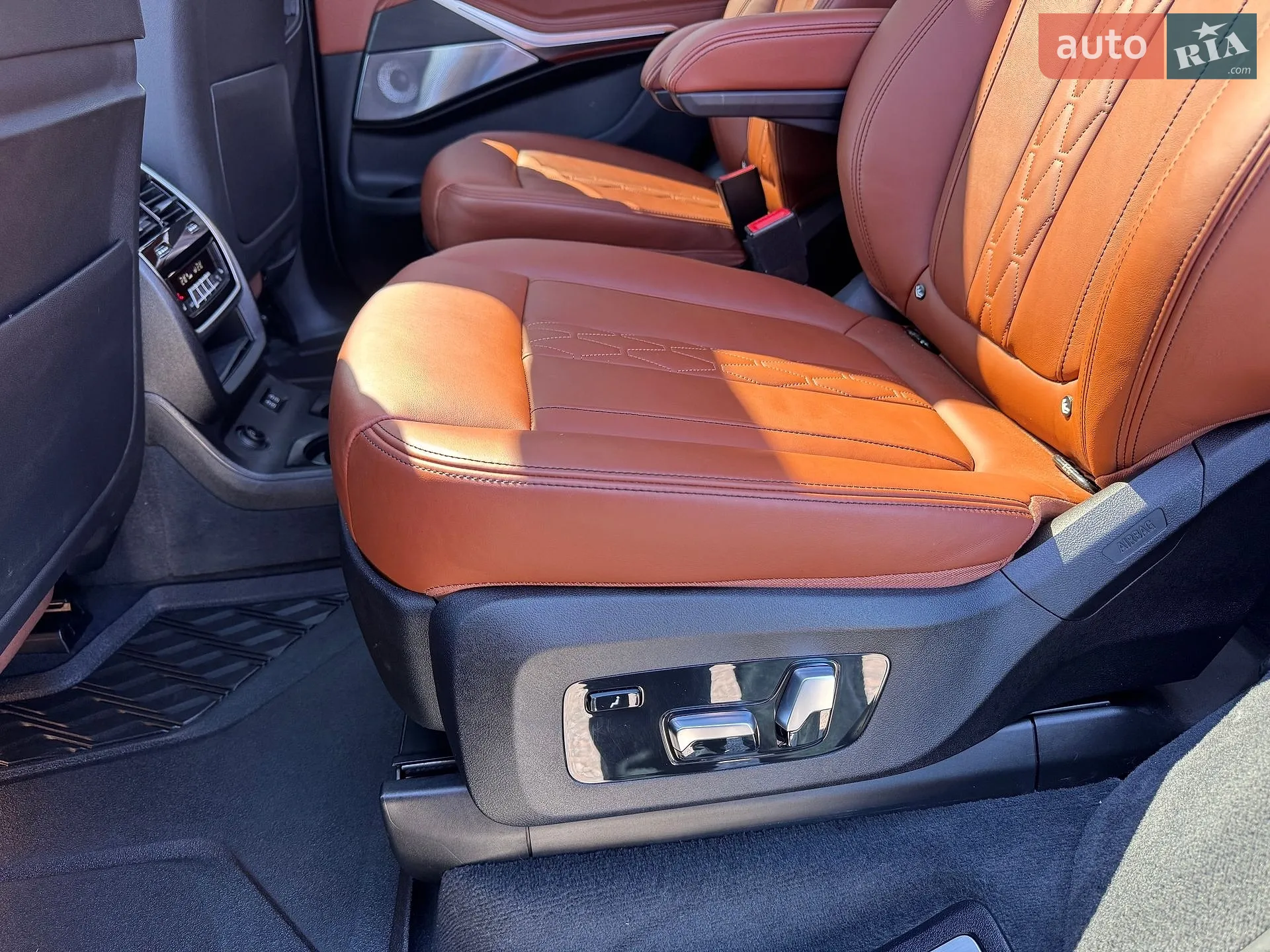 2019 BMW X7 - мініатюра 61
