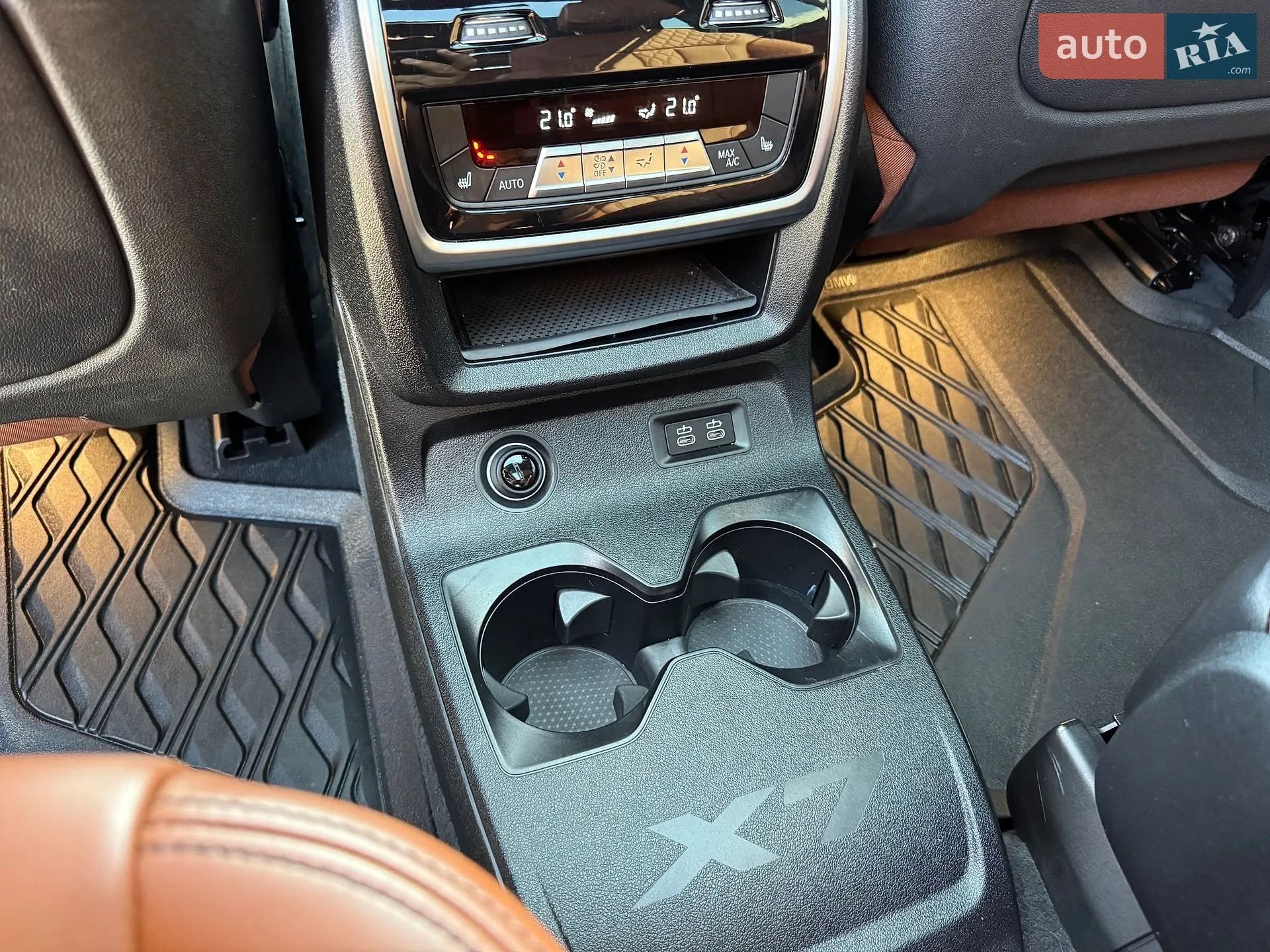 2019 BMW X7 - мініатюра 74