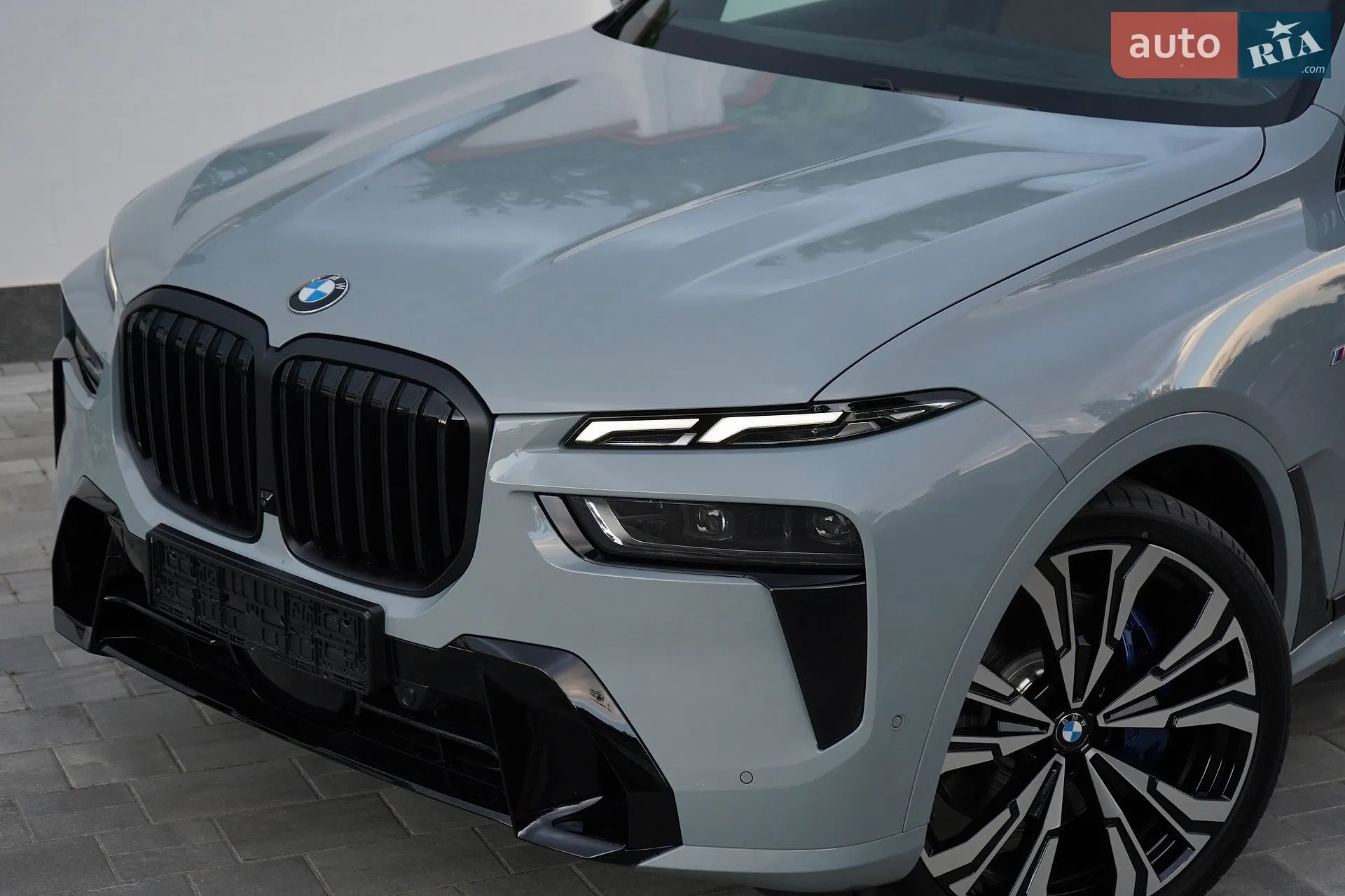 2025 BMW X7 - мініатюра 8