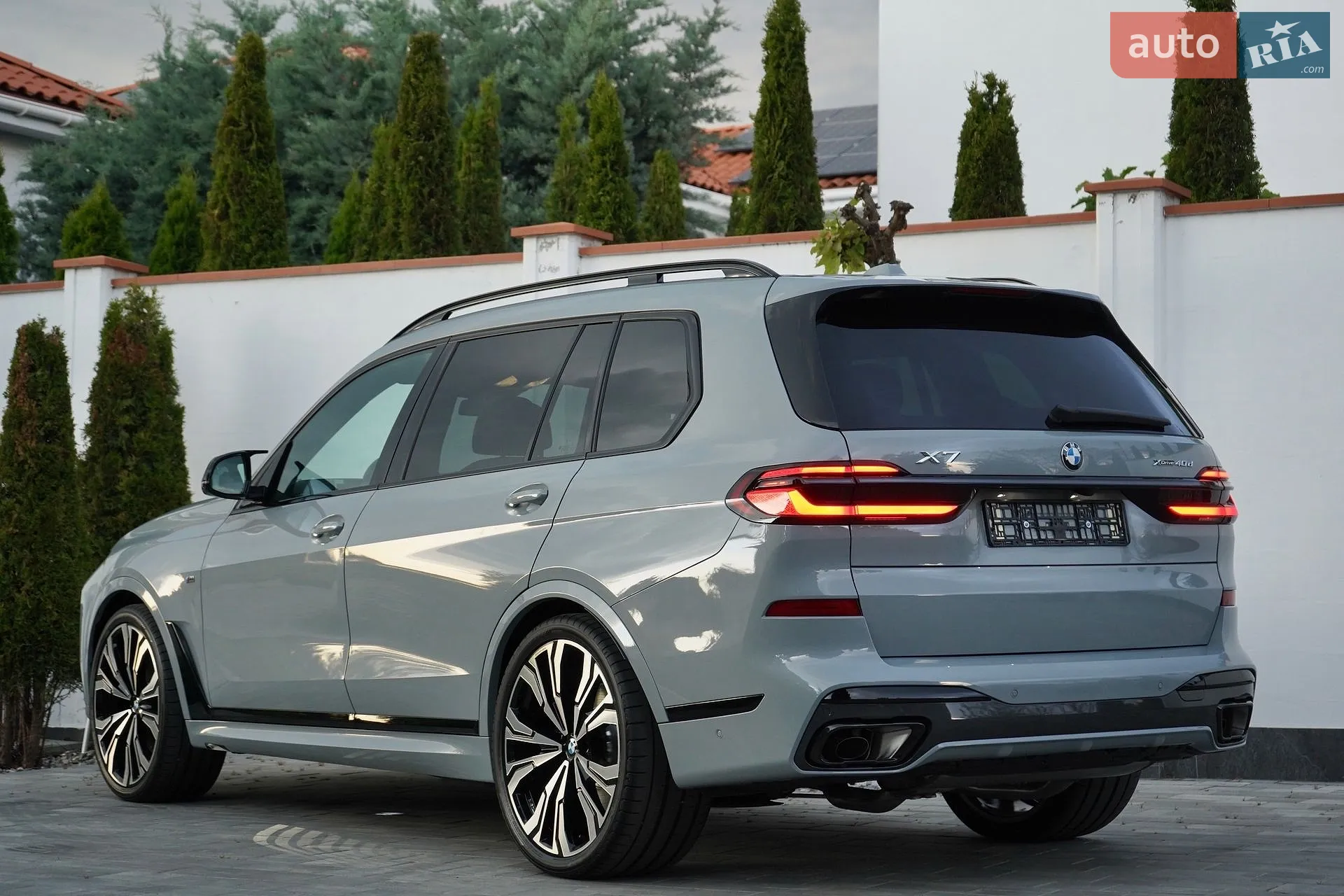 2025 BMW X7 - мініатюра 13