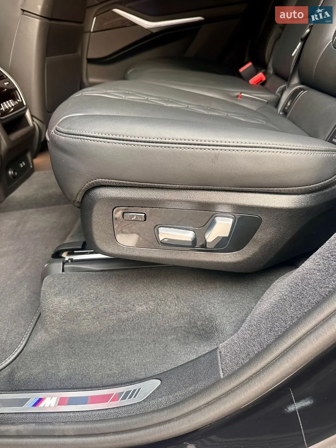 2024 BMW X7 - мініатюра 29