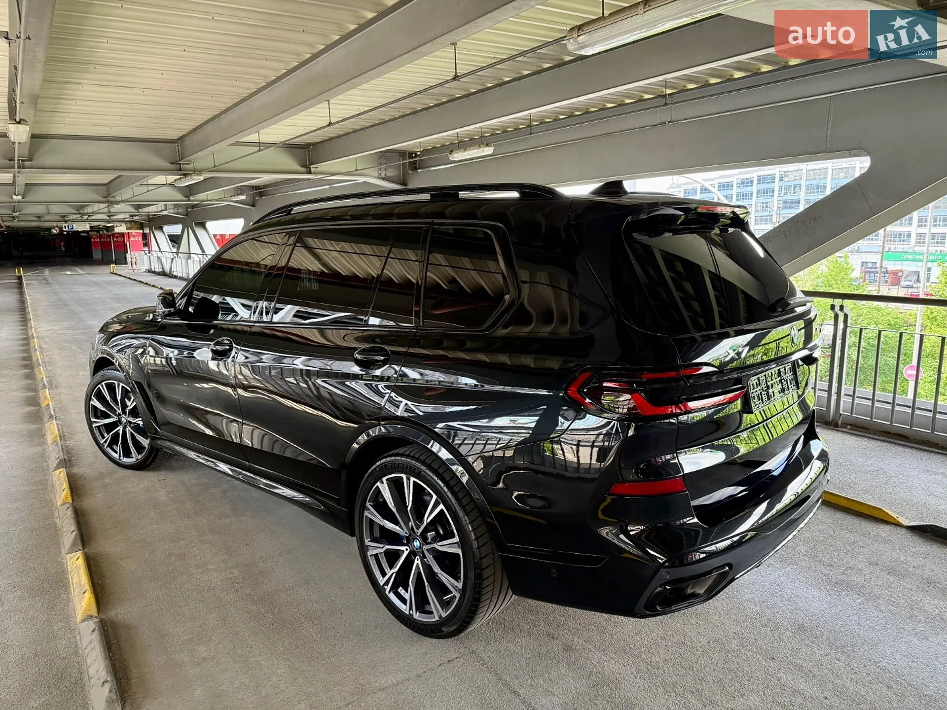 2021 BMW X7 - мініатюра 7