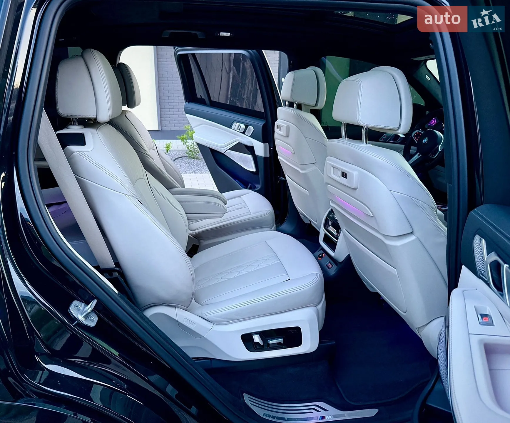 2021 BMW X7 - мініатюра 25