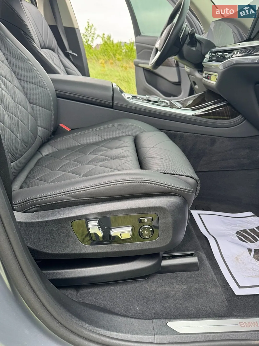 2024 BMW X7 - мініатюра 27