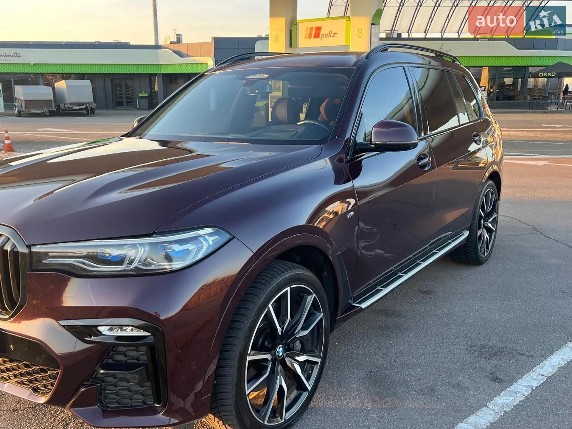 2022 BMW X7 - фото 1
