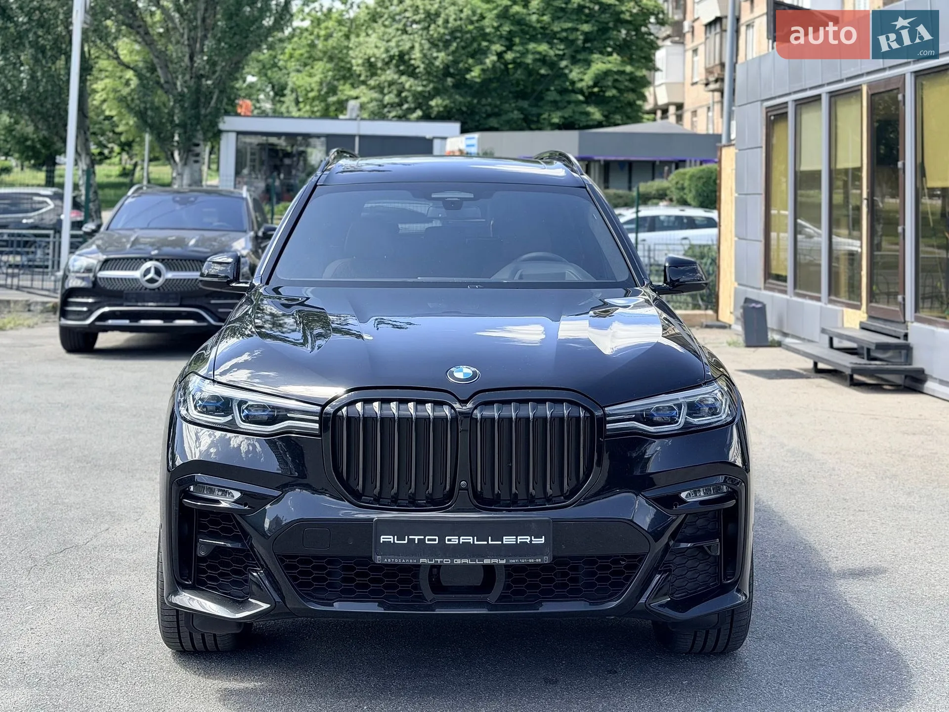 2021 BMW X7 - мініатюра 3