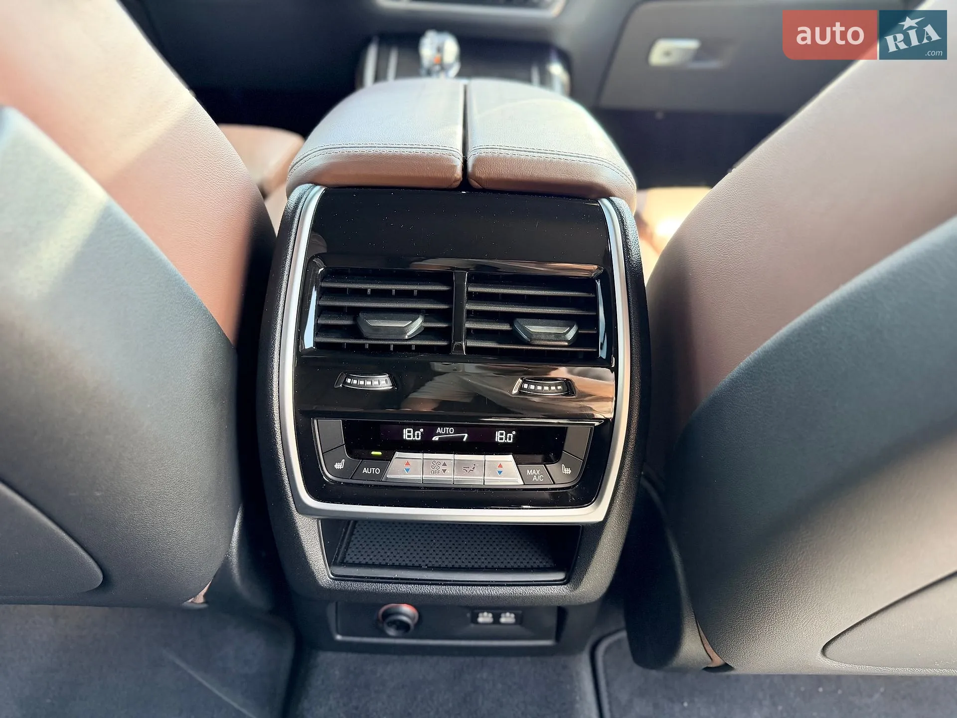 2021 BMW X7 - мініатюра 28