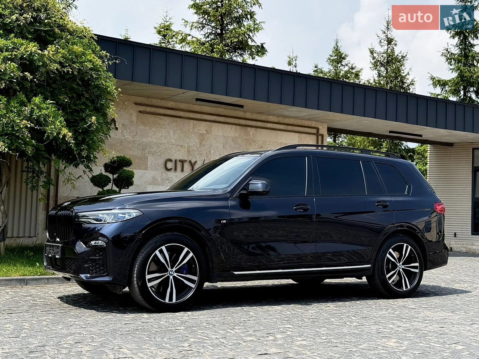 2021 BMW X7 - мініатюра 10