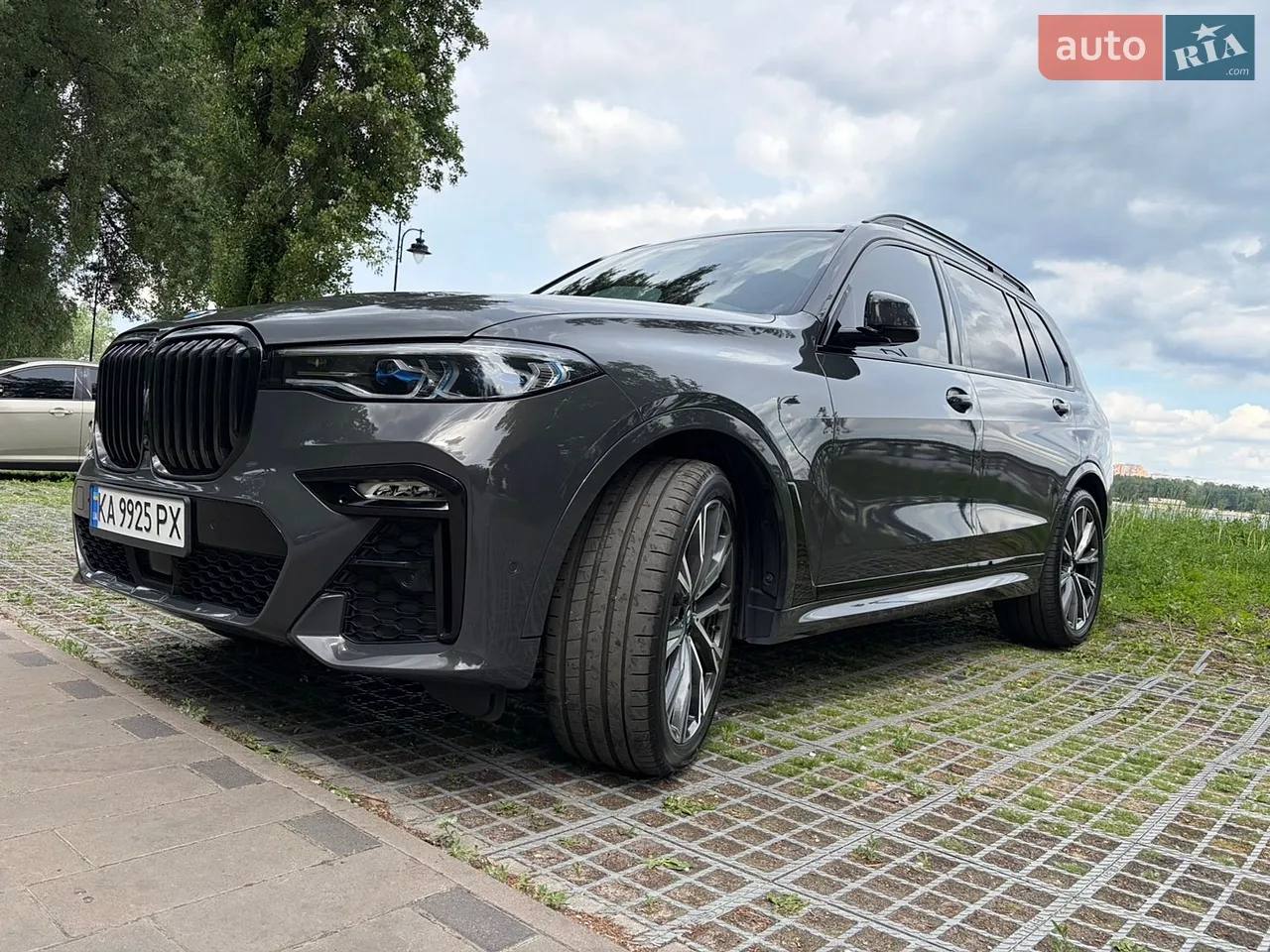 2023 BMW X7 - мініатюра 42