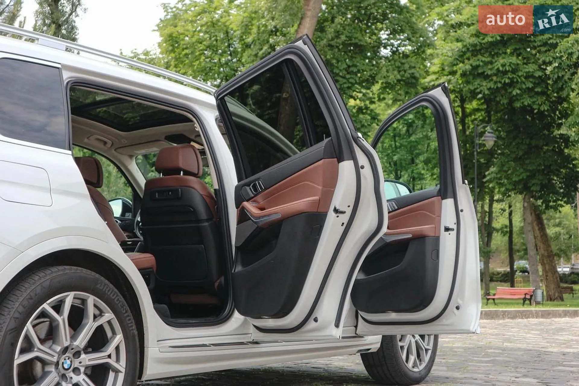2019 BMW X7 - мініатюра 23