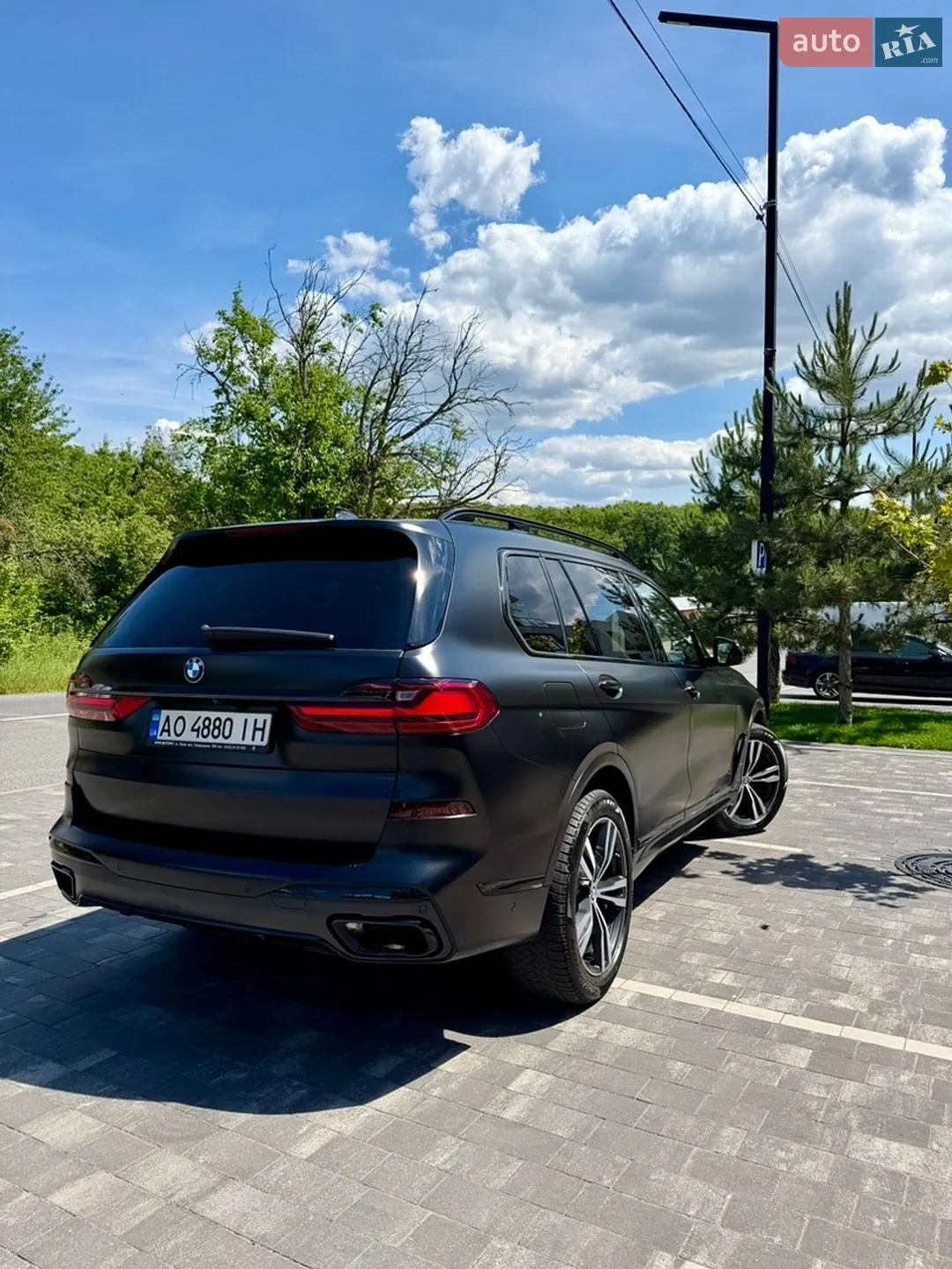 2021 BMW X7 - мініатюра 9