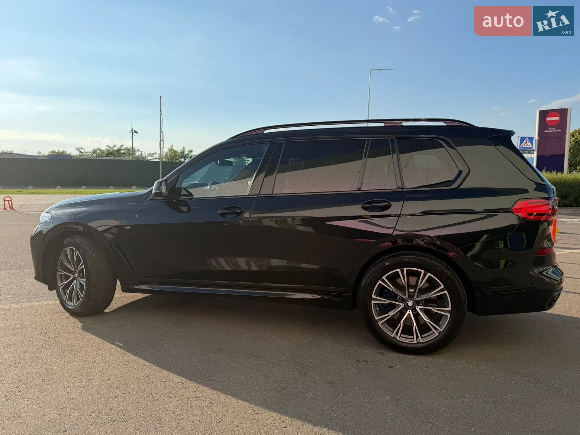 2021 BMW X7 - мініатюра 3