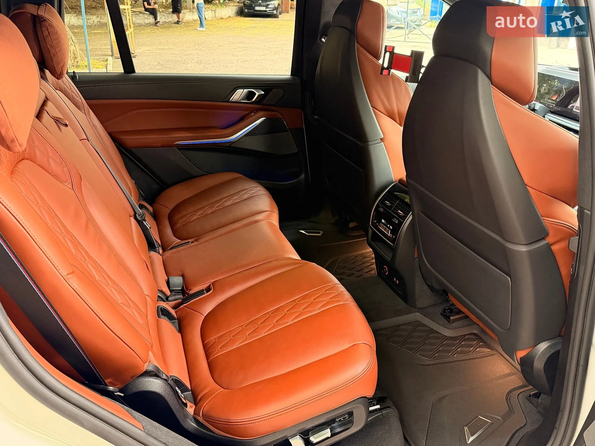 2023 BMW X7 - мініатюра 16