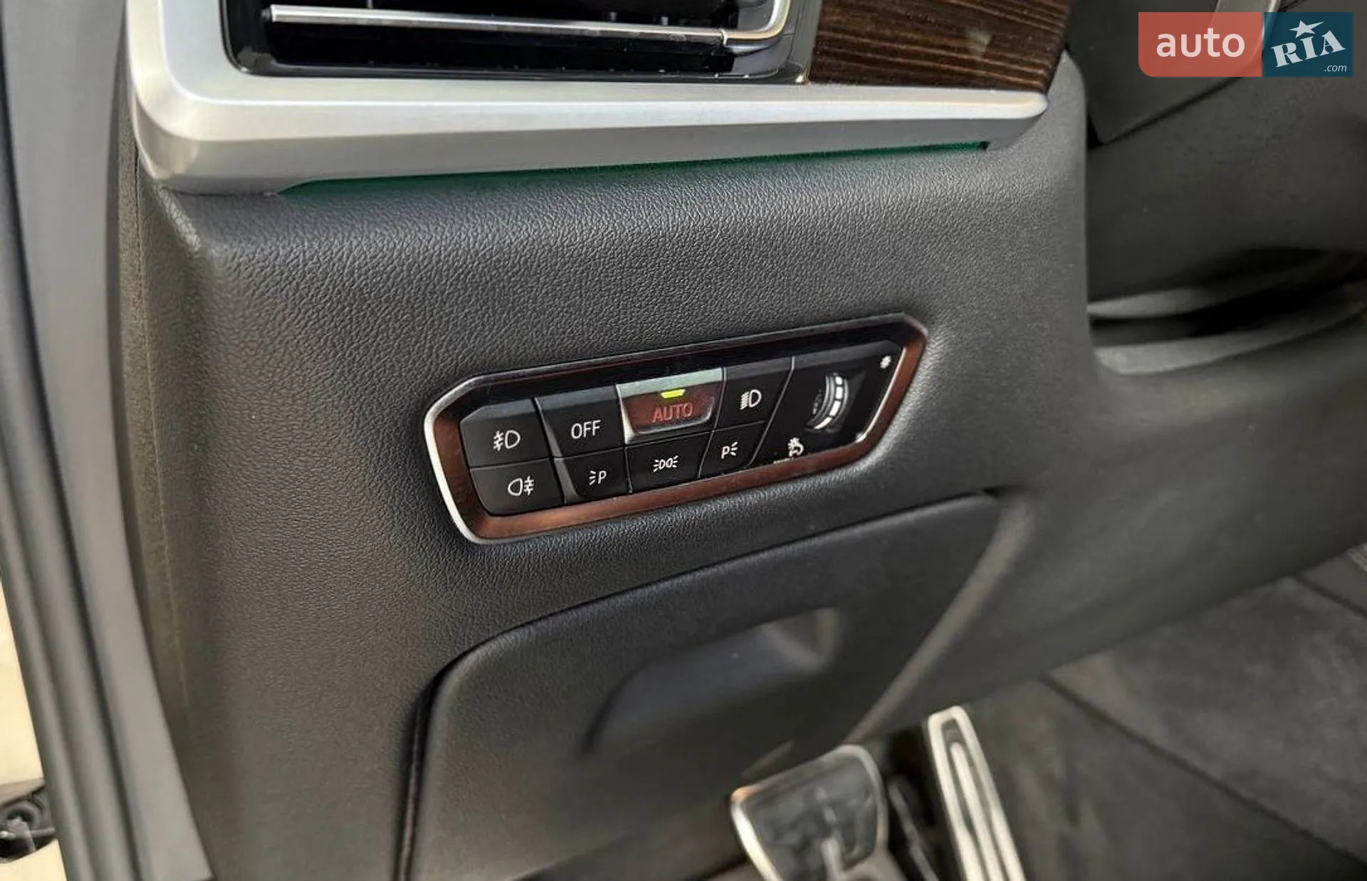 2019 BMW X7 - мініатюра 19