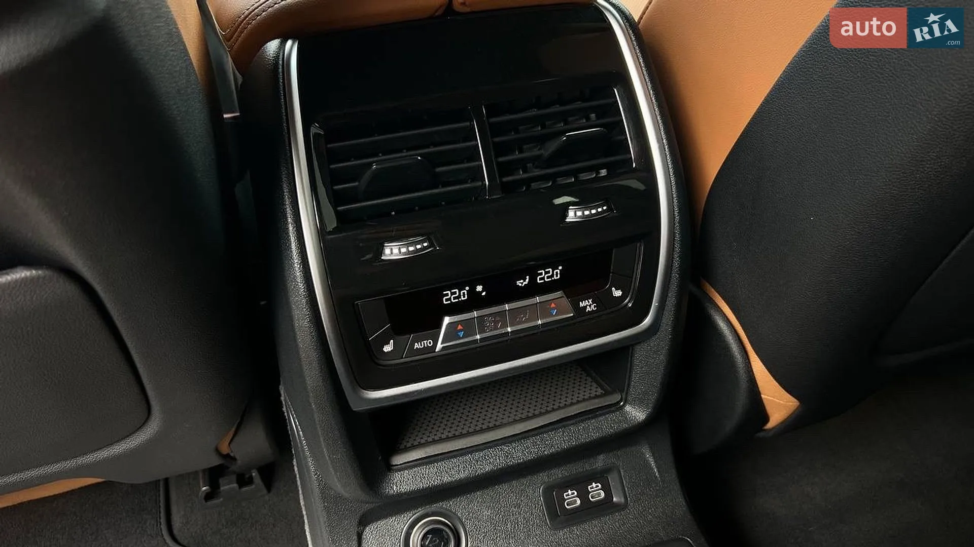 2022 BMW X7 - мініатюра 28