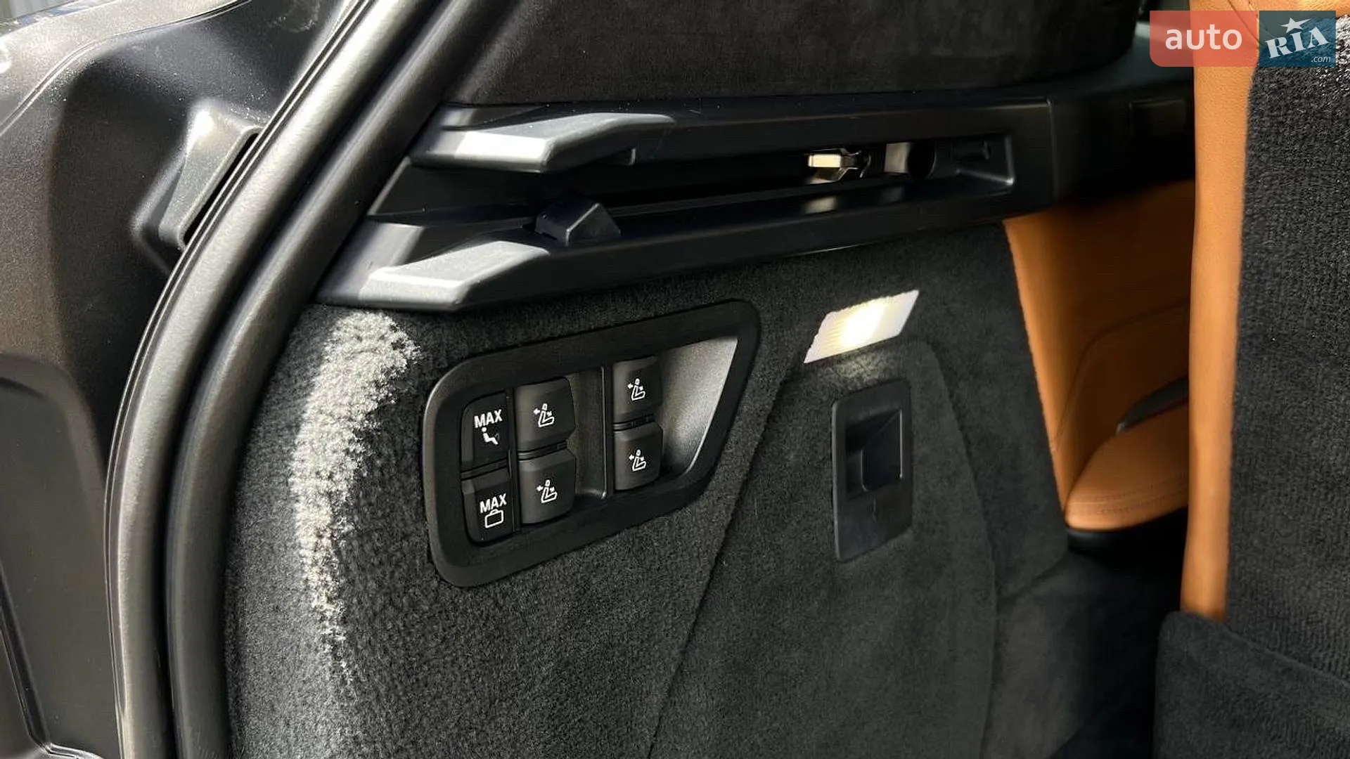 2022 BMW X7 - мініатюра 35