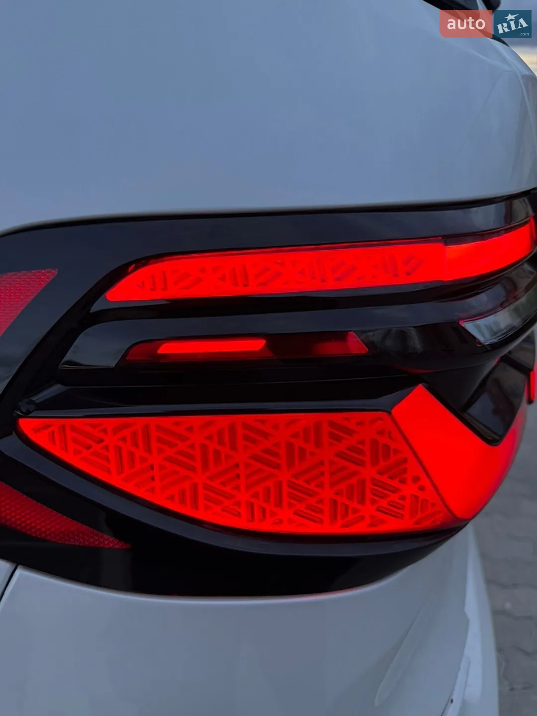 2020 BMW X7 - мініатюра 18