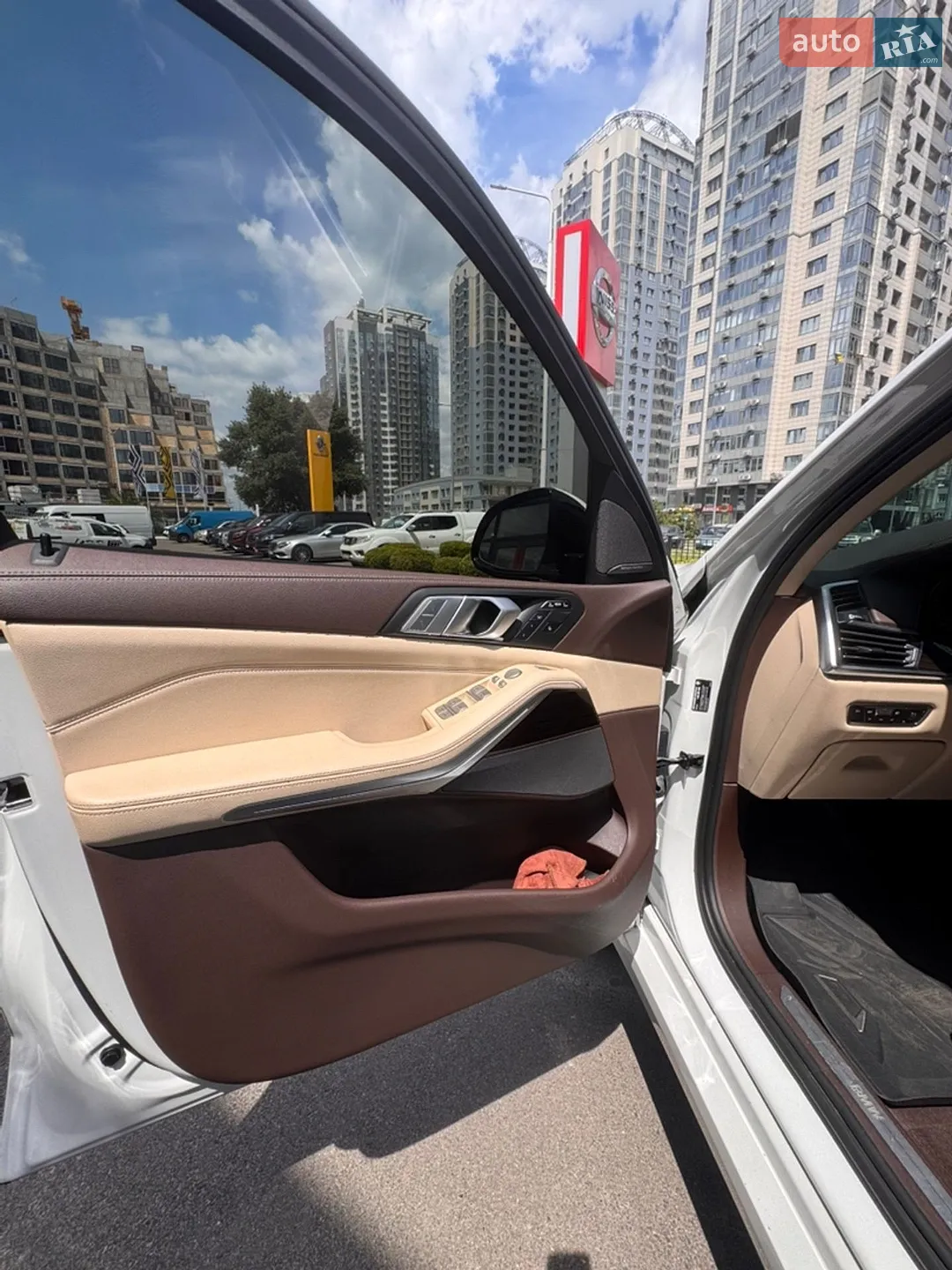2019 BMW X7 - мініатюра 18