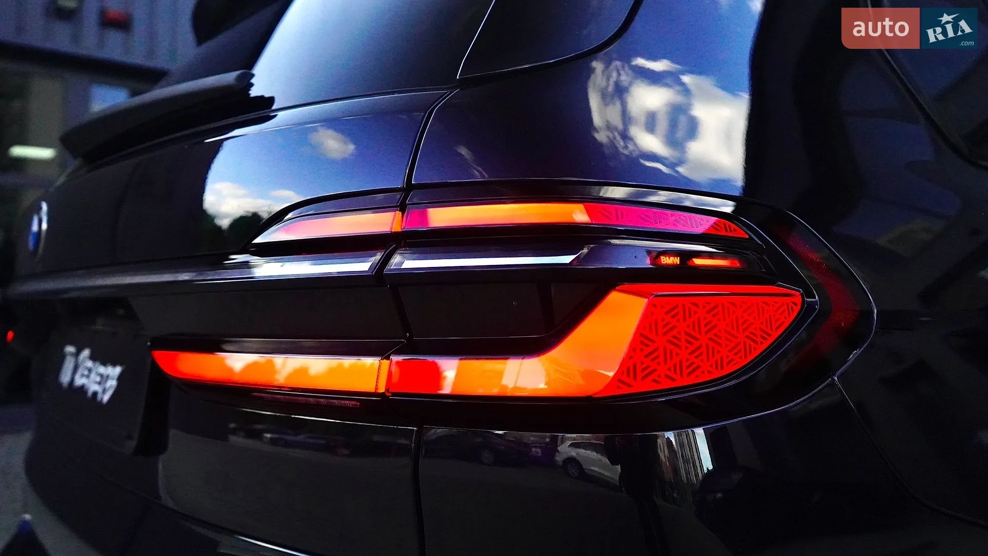 2022 BMW X7 - мініатюра 23