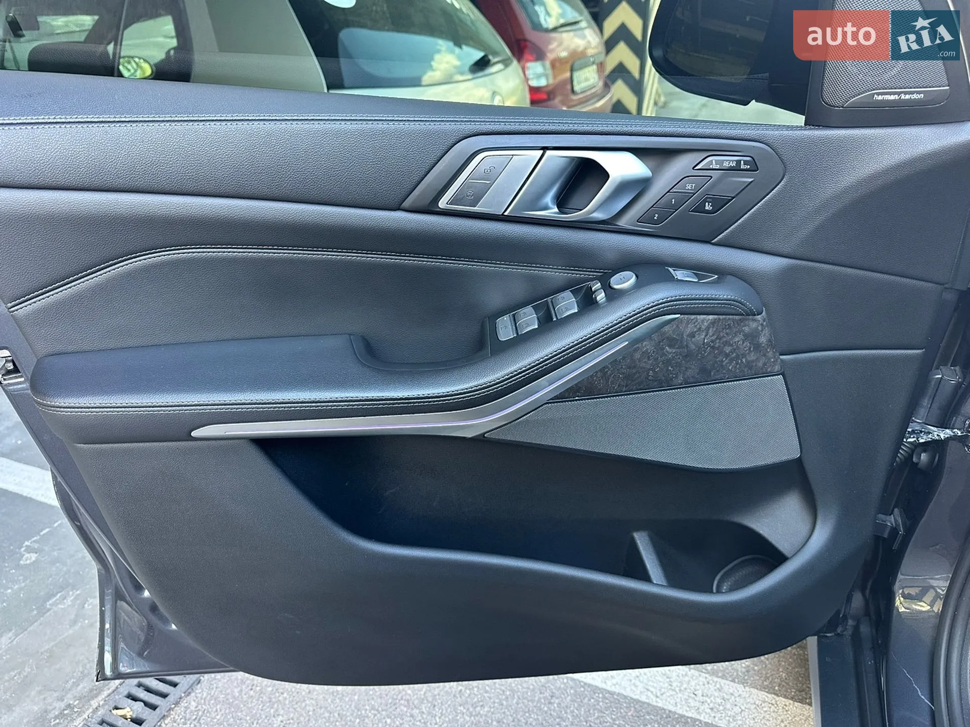 2019 BMW X7 - мініатюра 18