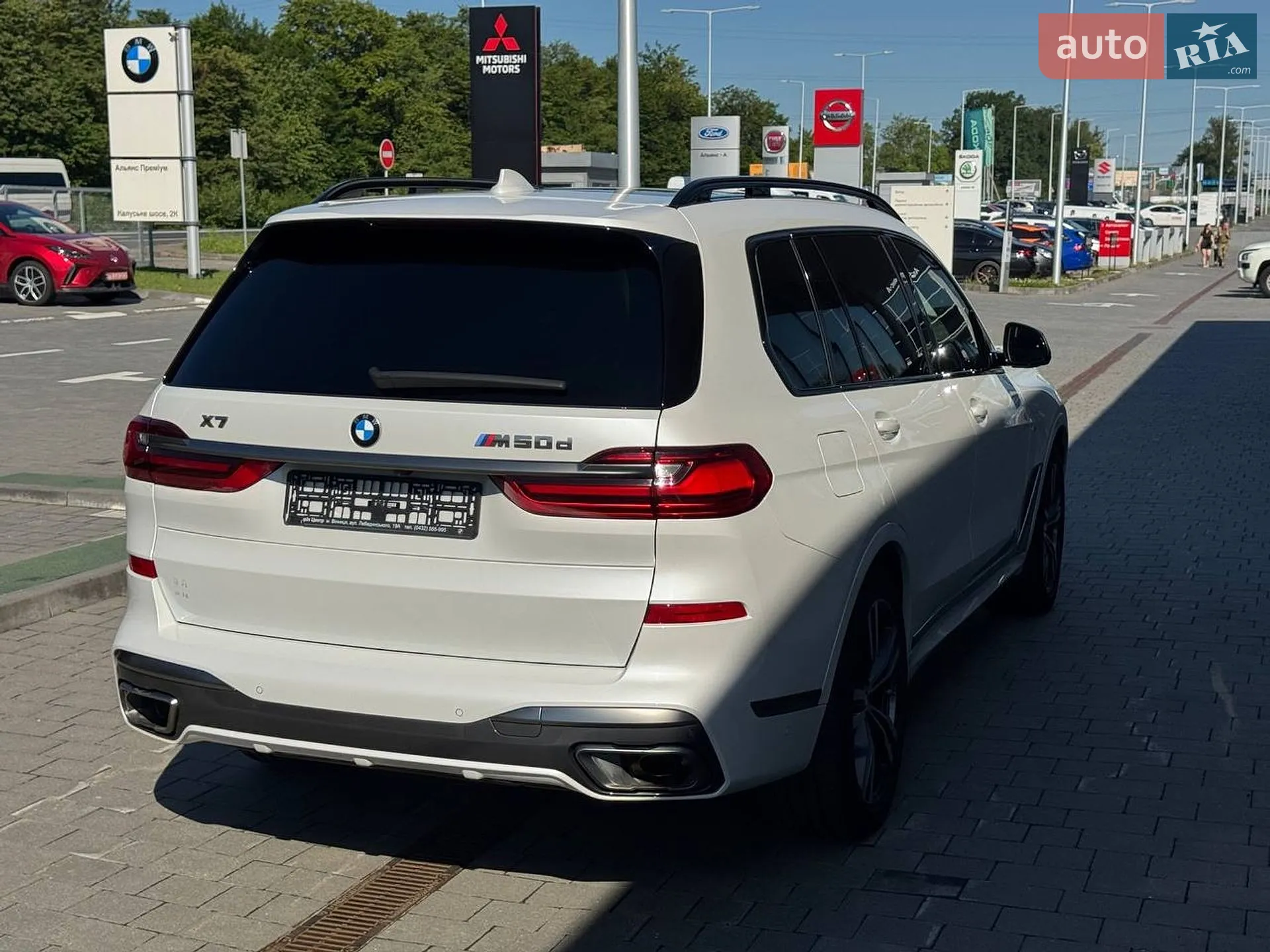 2020 BMW X7 - мініатюра 11