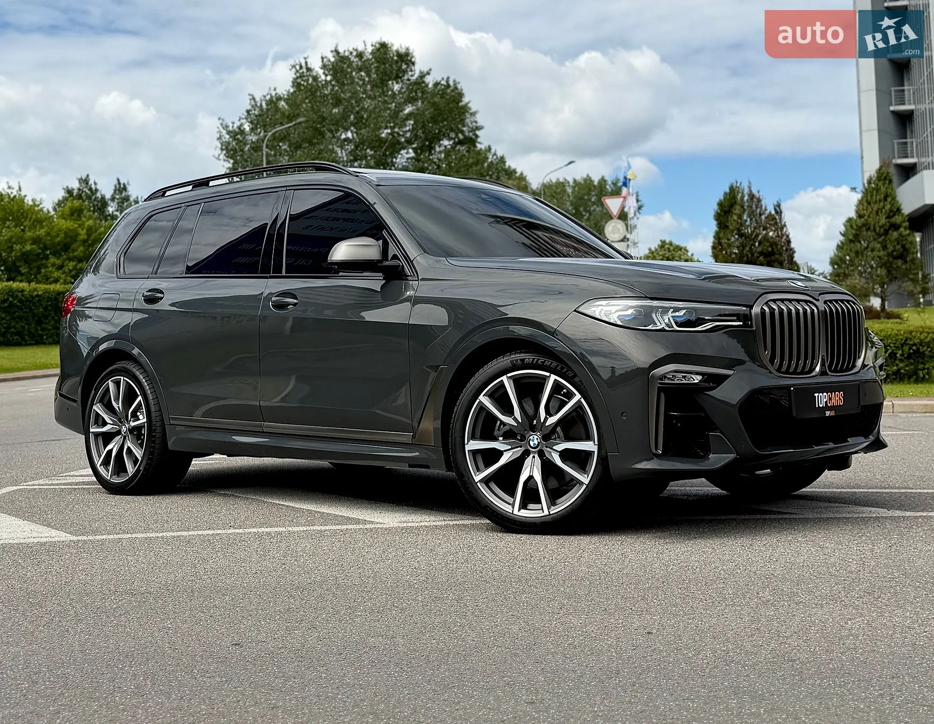 2021 BMW X7 - мініатюра 21