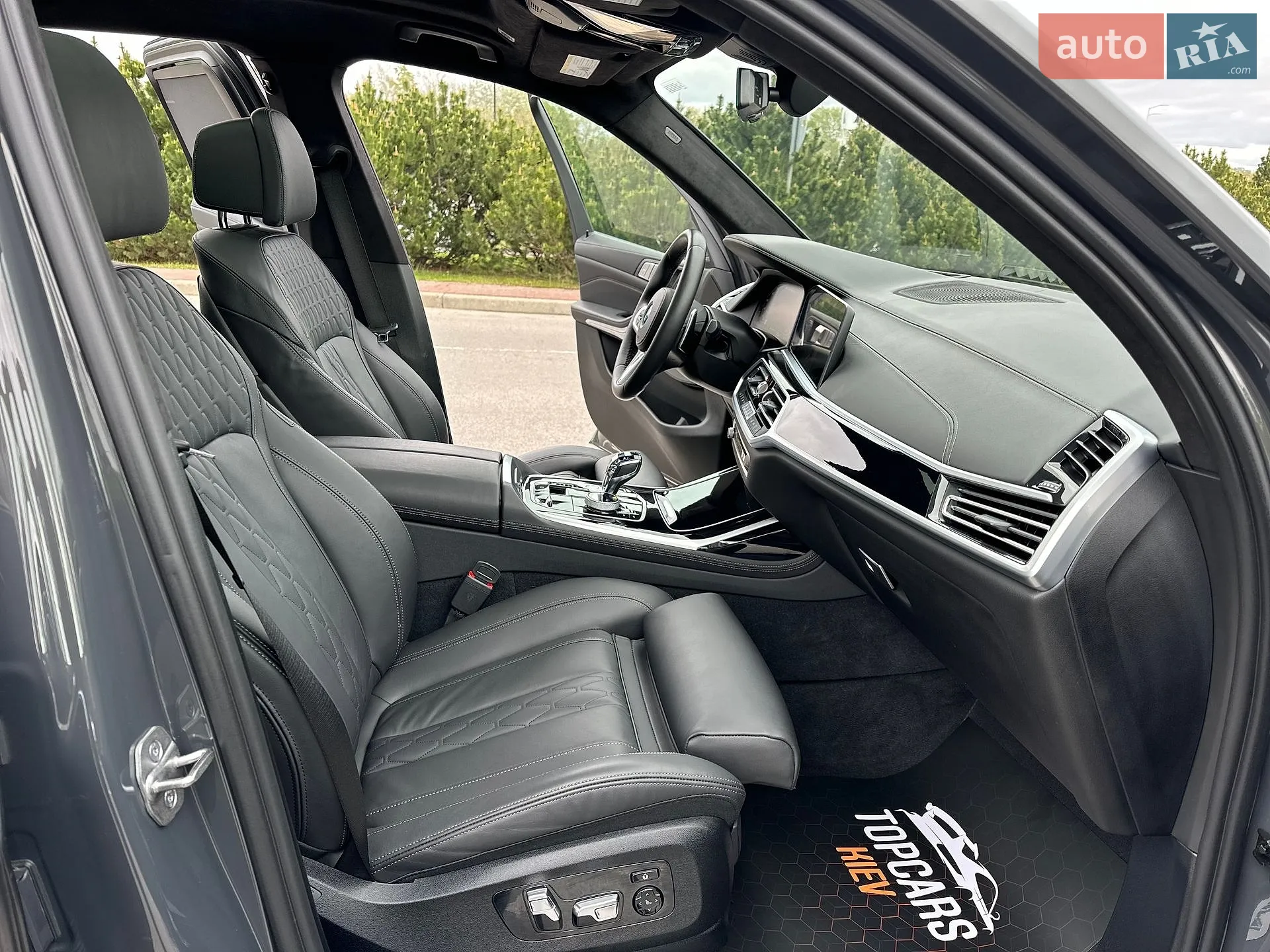 2021 BMW X7 - мініатюра 31