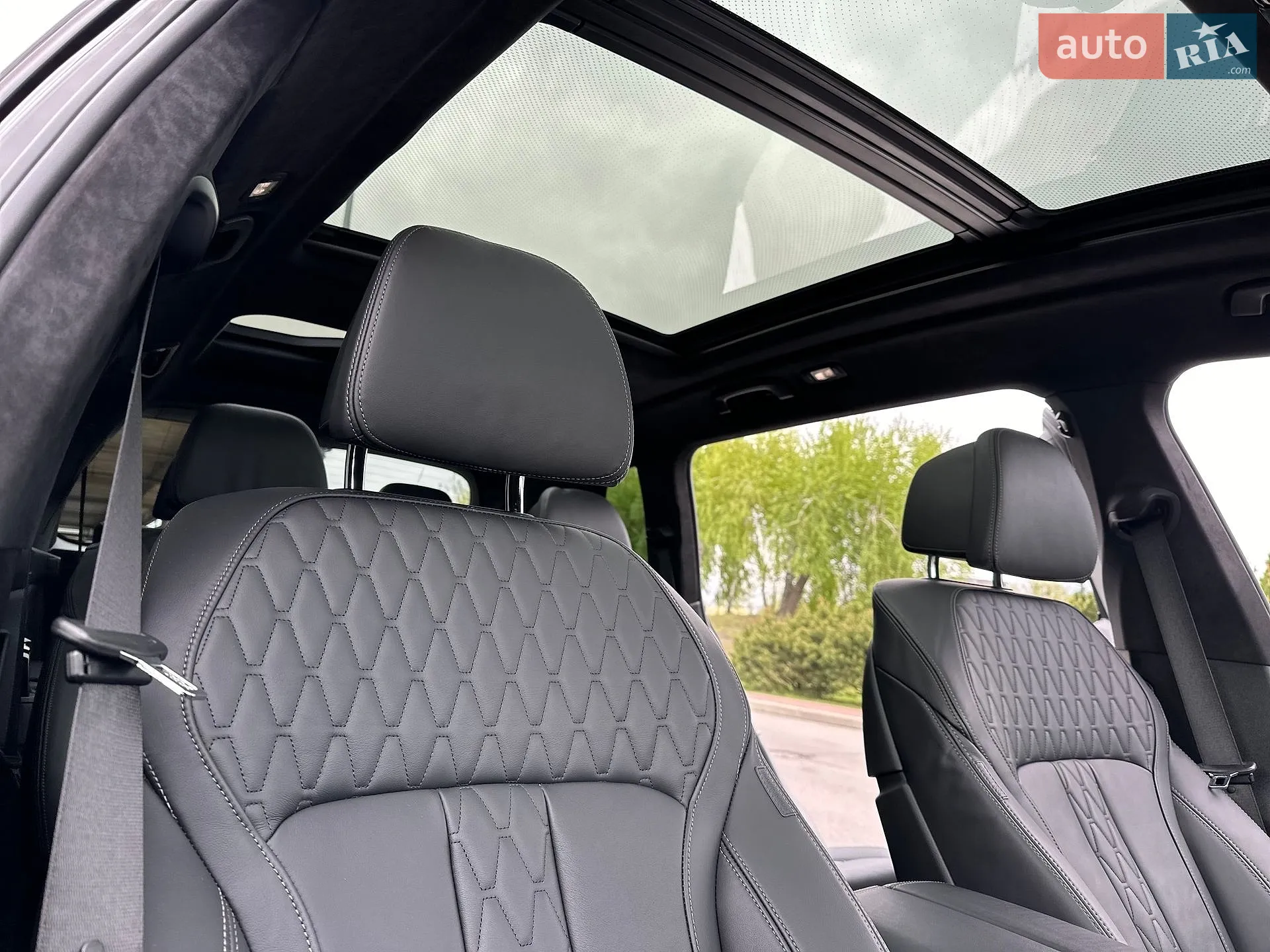 2021 BMW X7 - мініатюра 37