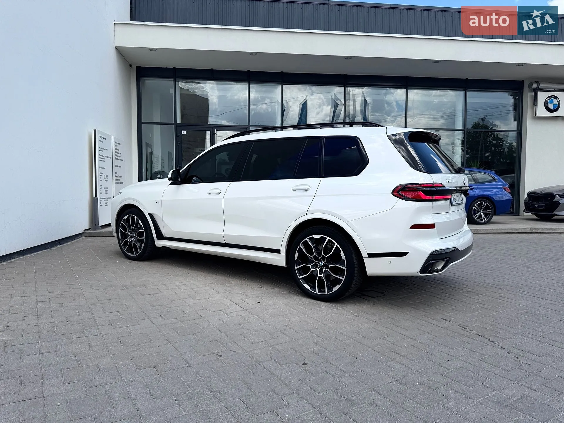 2023 BMW X7 - мініатюра 16
