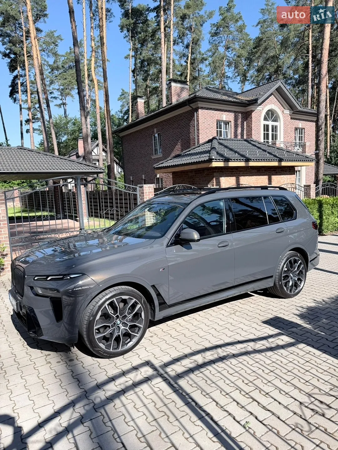 2025 BMW X7 - мініатюра 10