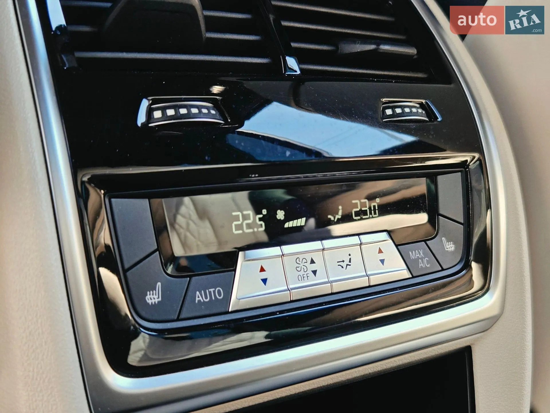 2019 BMW X7 - мініатюра 24