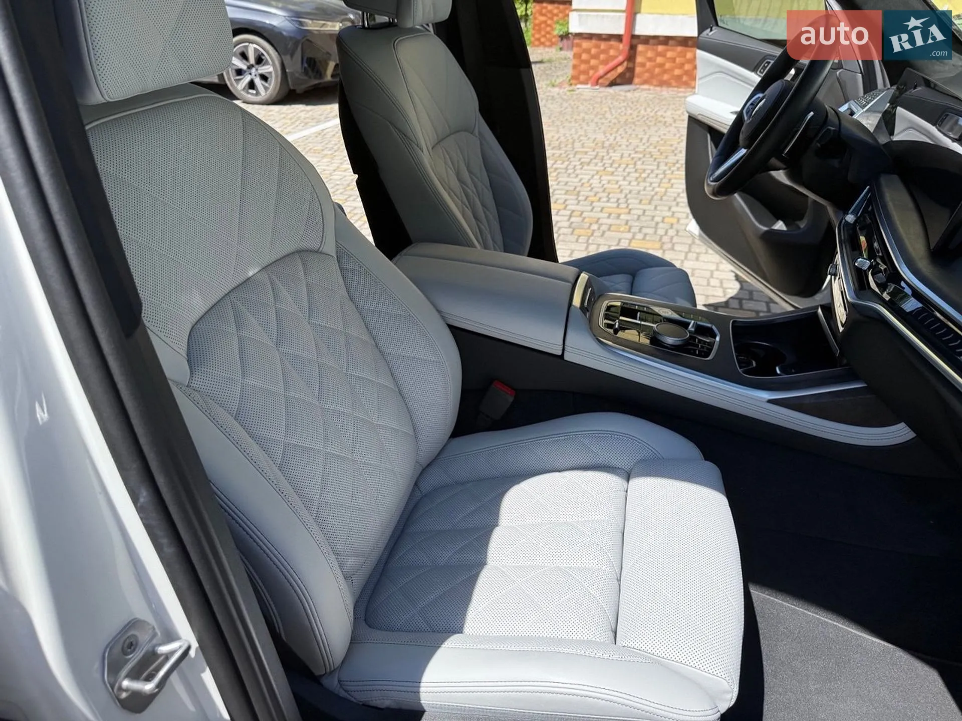 2024 BMW X7 - мініатюра 17