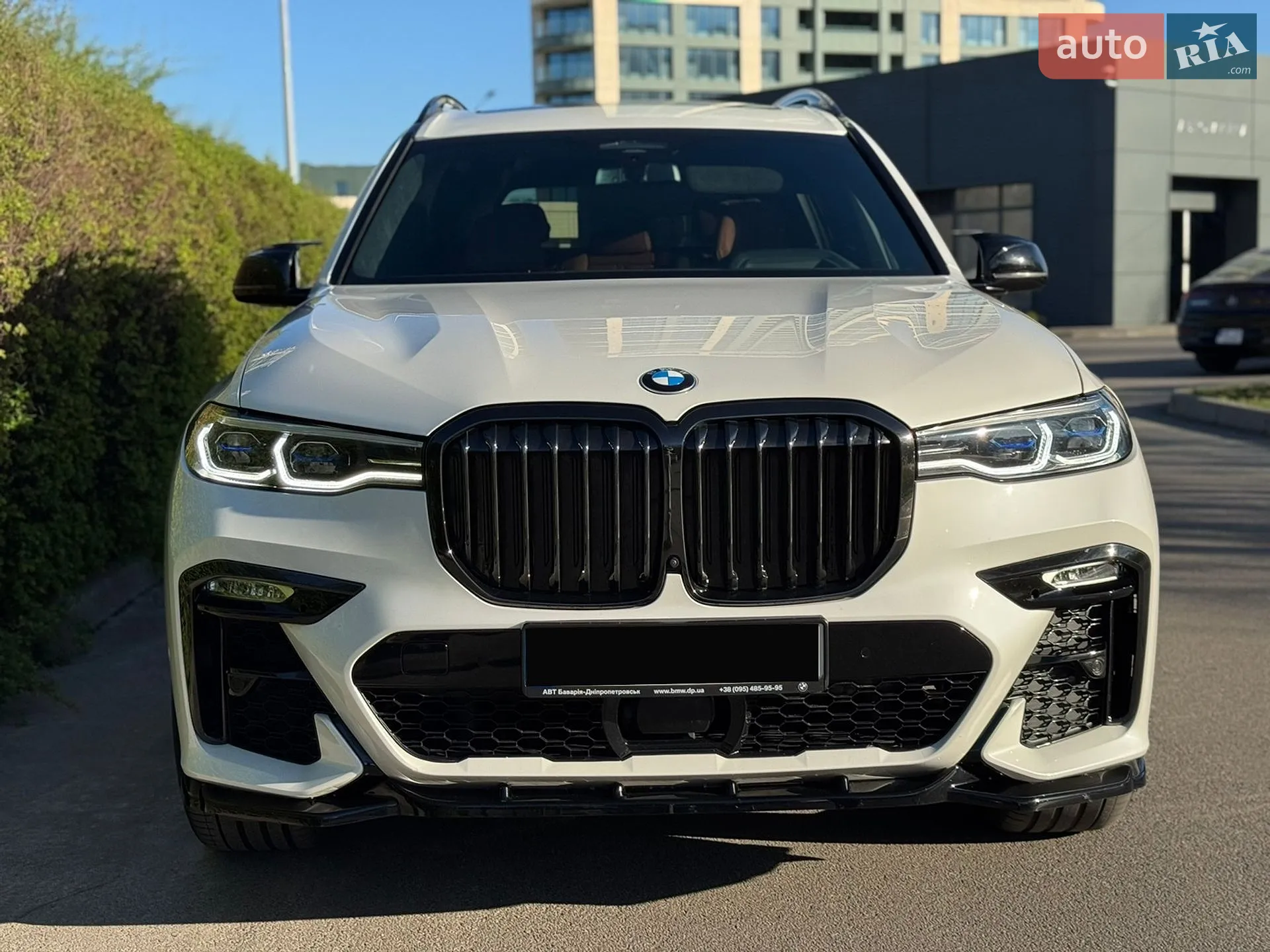 2021 BMW X7 - мініатюра 17