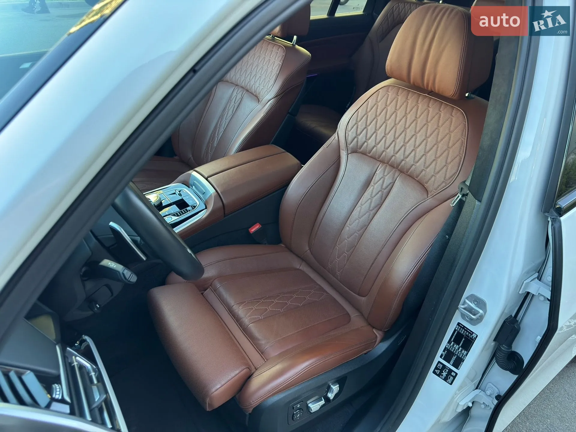 2021 BMW X7 - мініатюра 36