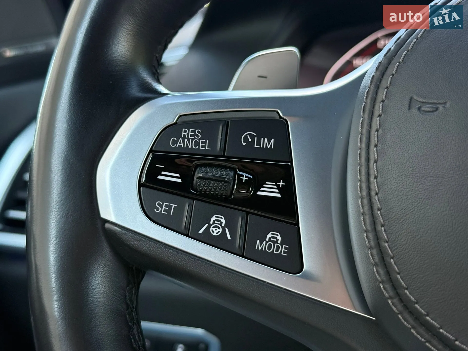 2020 BMW X7 - мініатюра 20