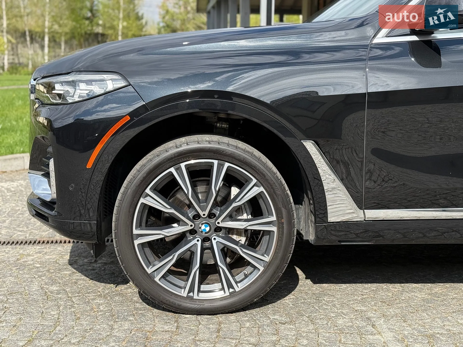 2021 BMW X7 - мініатюра 93