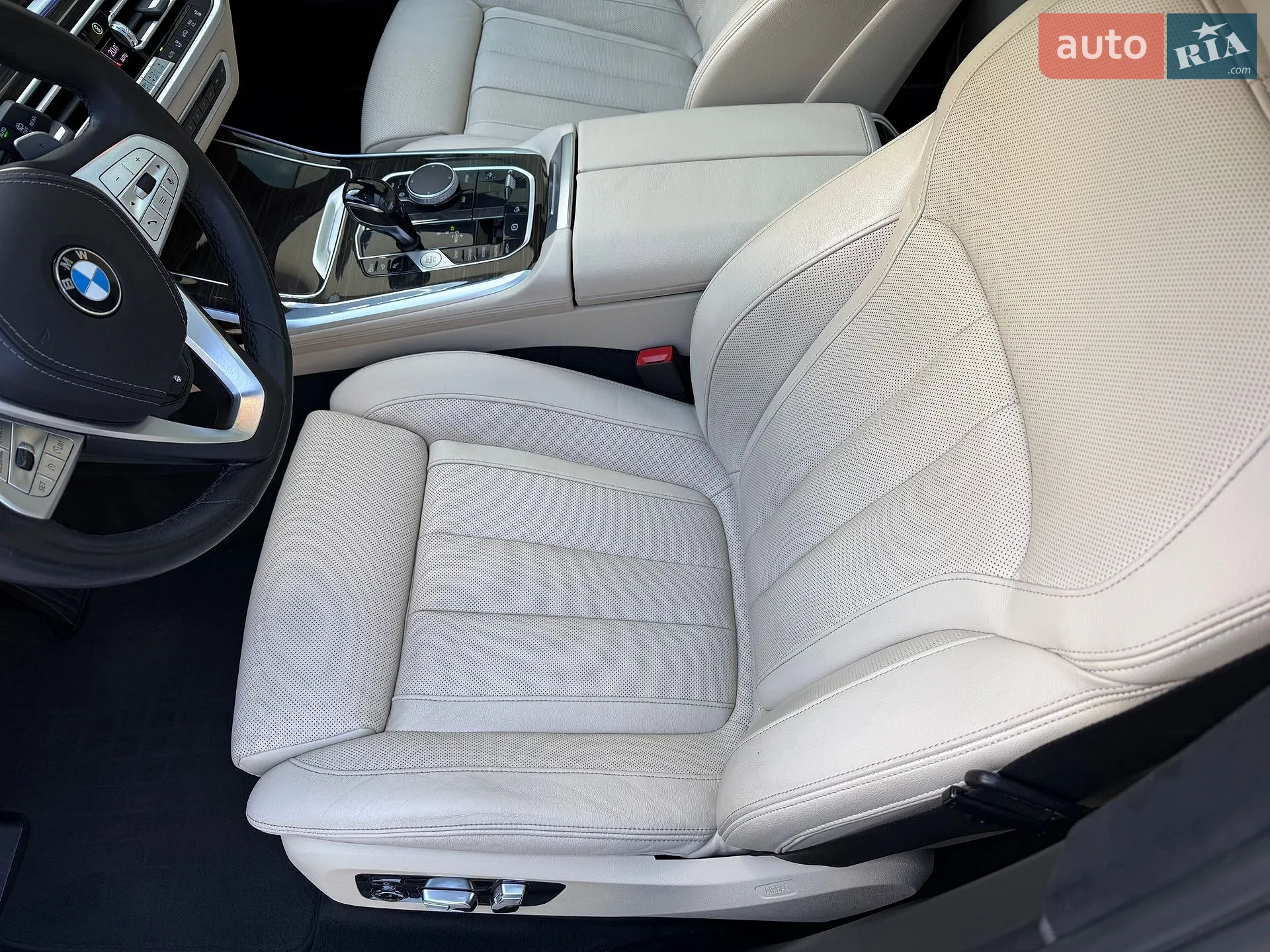 2021 BMW X7 - мініатюра 119