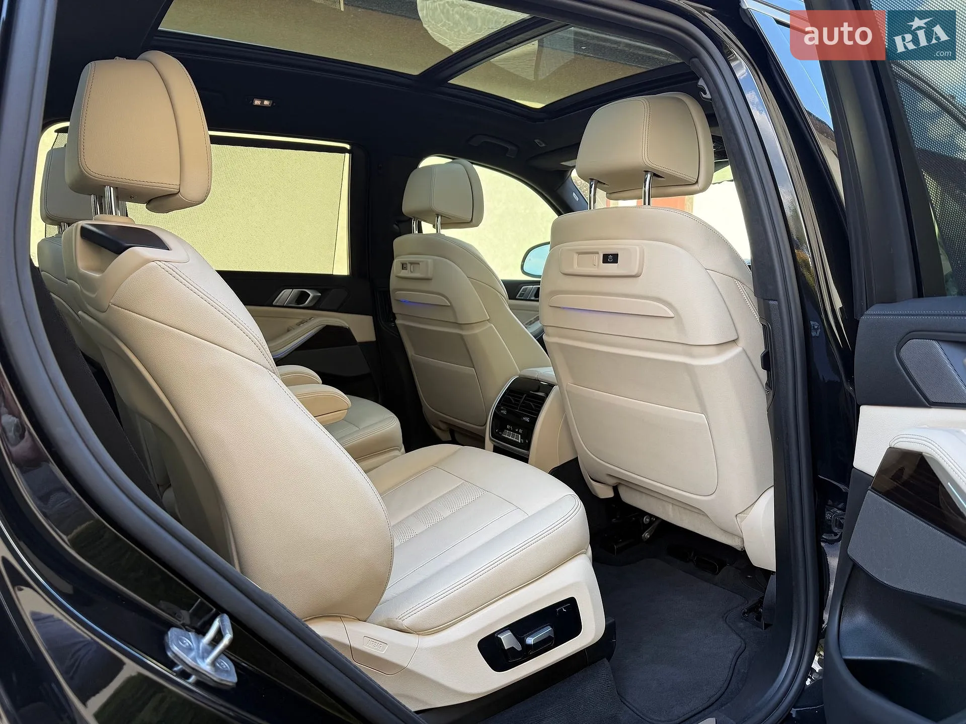 2021 BMW X7 - мініатюра 142