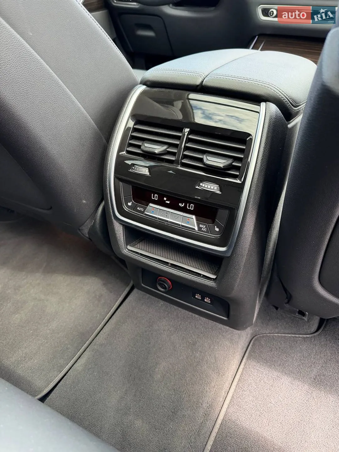2023 BMW X7 - мініатюра 46