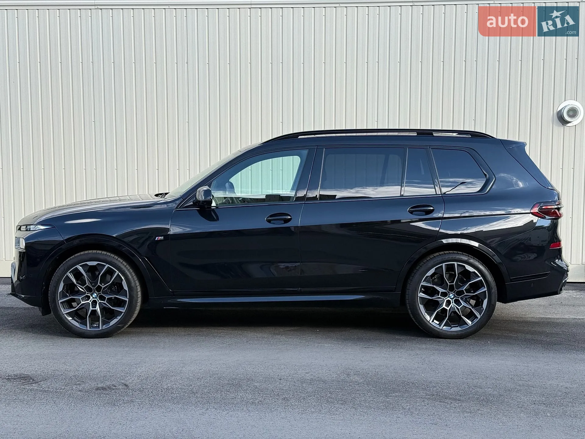 2025 BMW X7 - мініатюра 5