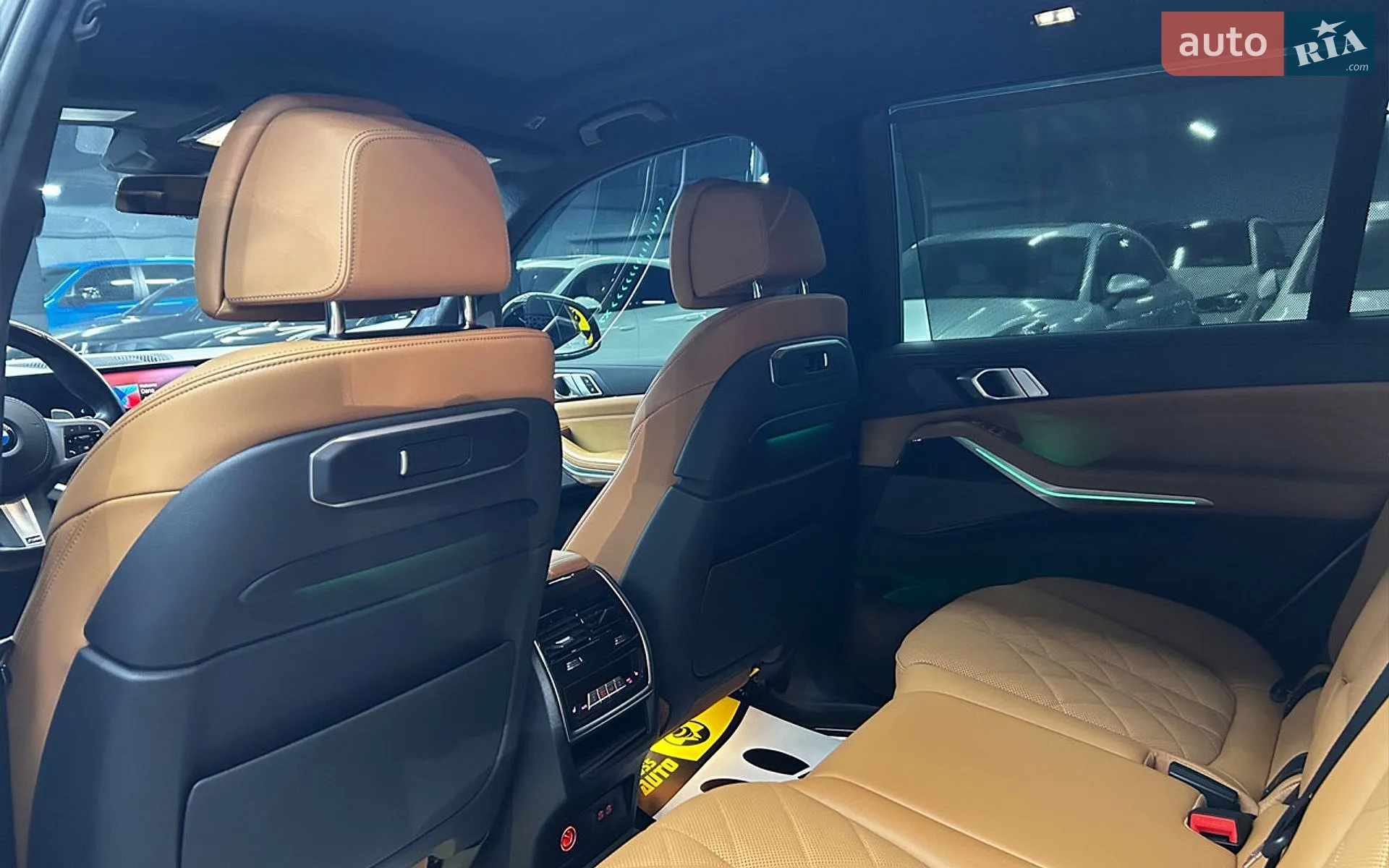 2022 BMW X7 - мініатюра 22