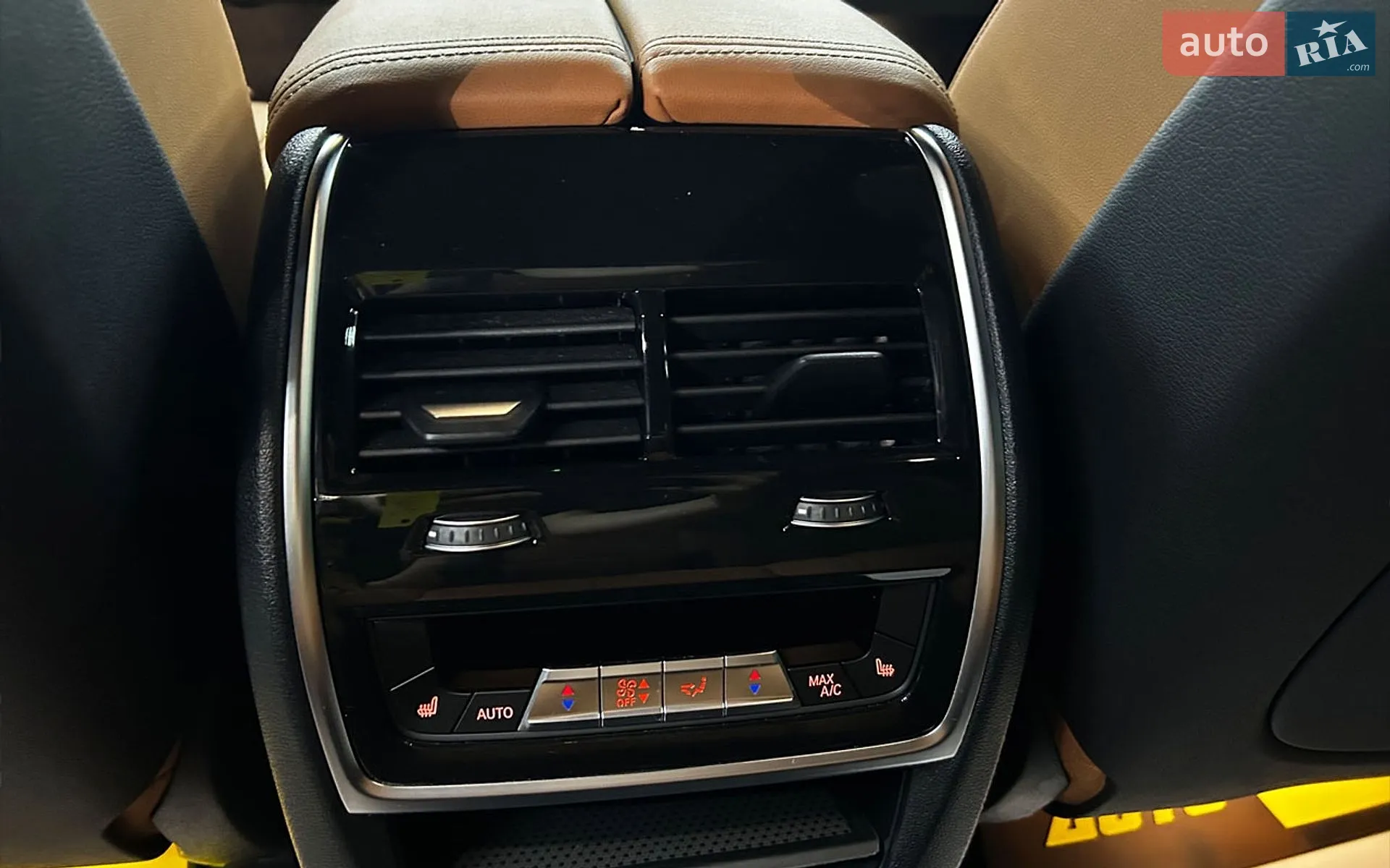 2022 BMW X7 - мініатюра 23