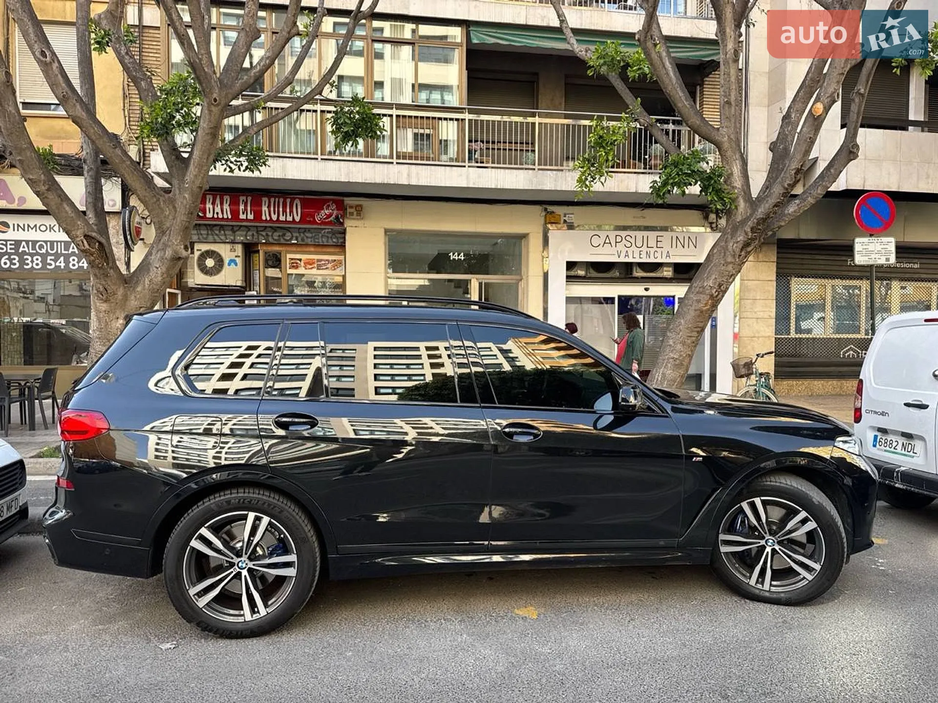 2020 BMW X7 - мініатюра 3
