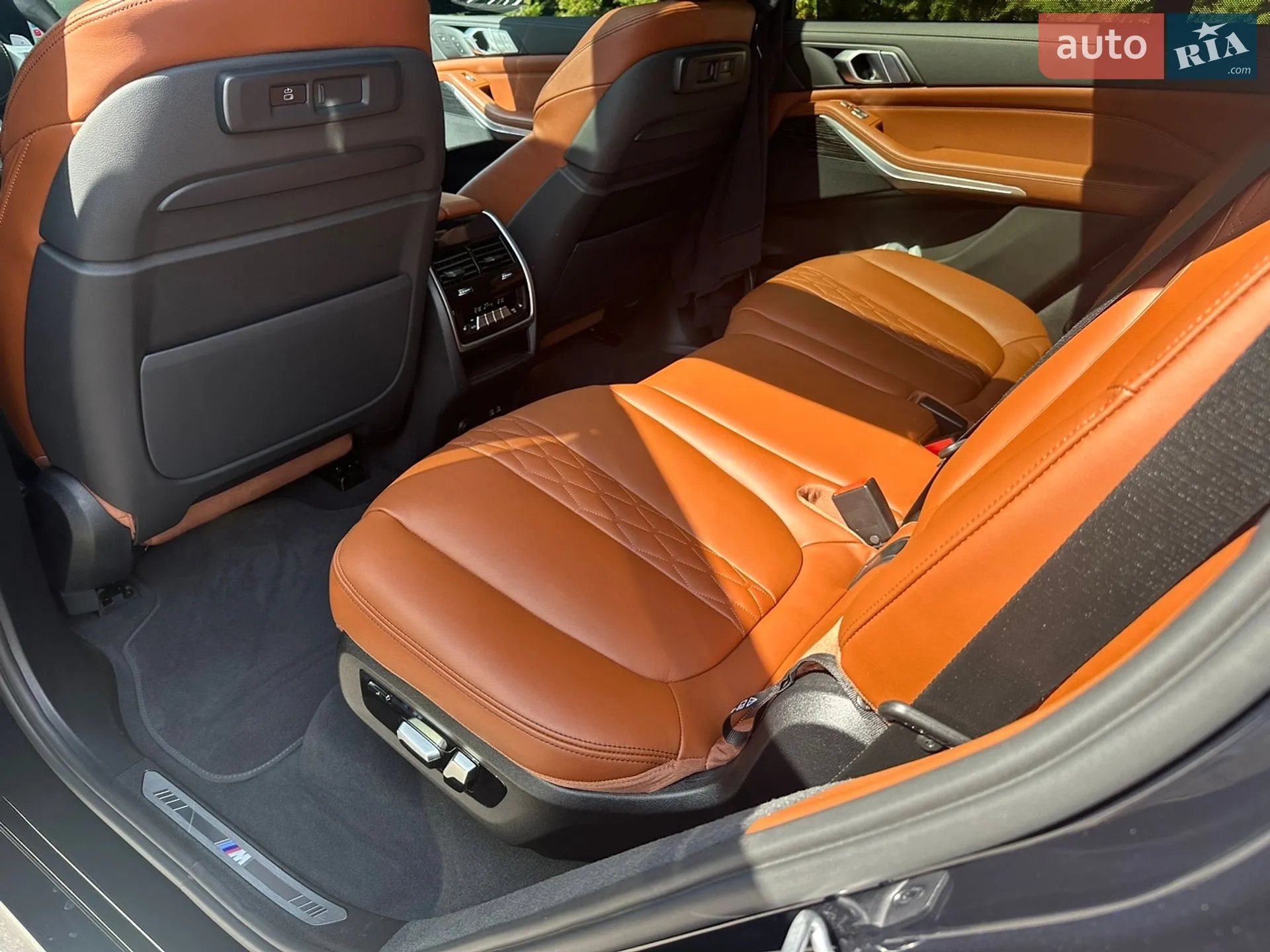 2022 BMW X7 - мініатюра 10