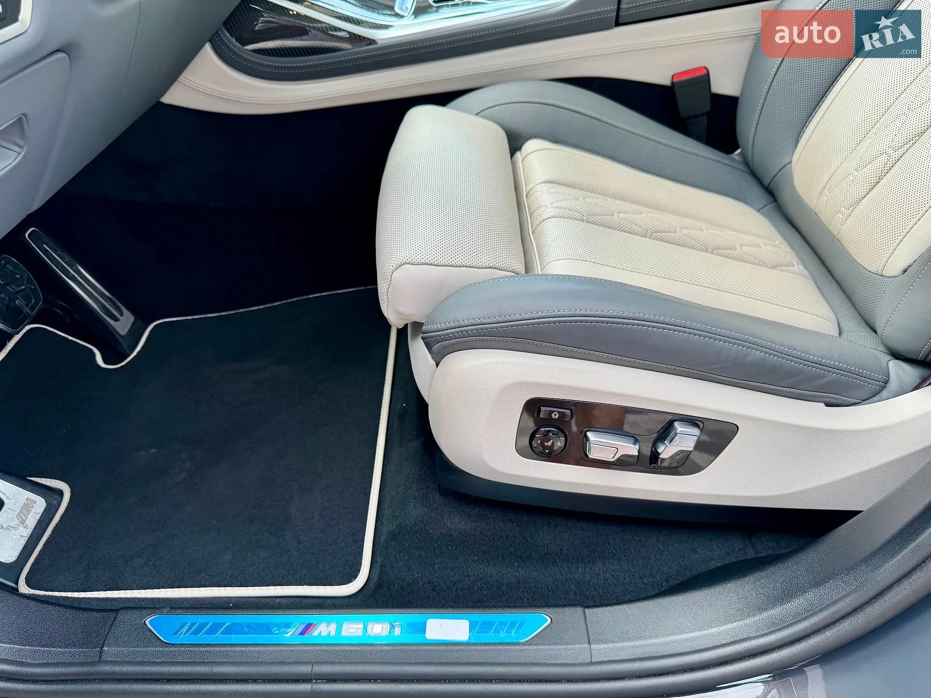 2024 BMW X7 - мініатюра 27